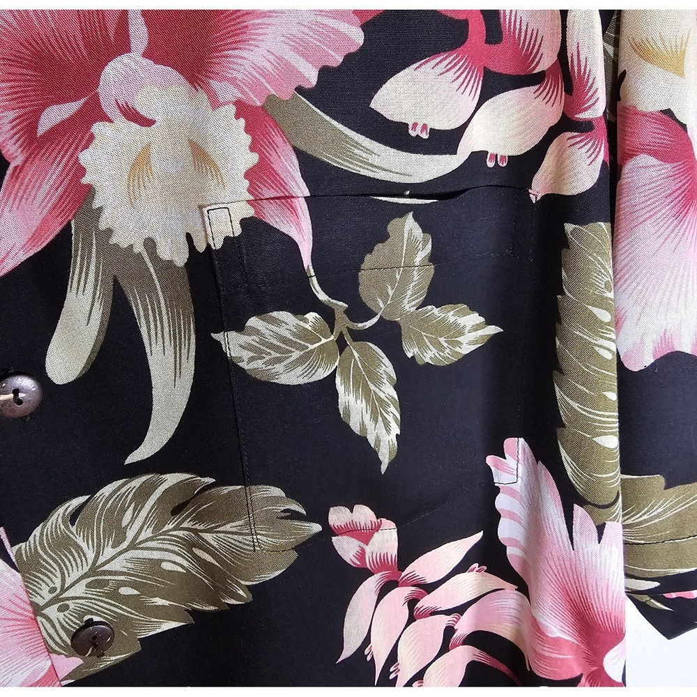 Sunny Island Shirt Mens Large Hawaiian Tropical Flowers Black Button Down - Picture 6 of 7